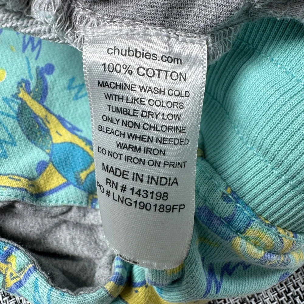 chubbies *orders ship